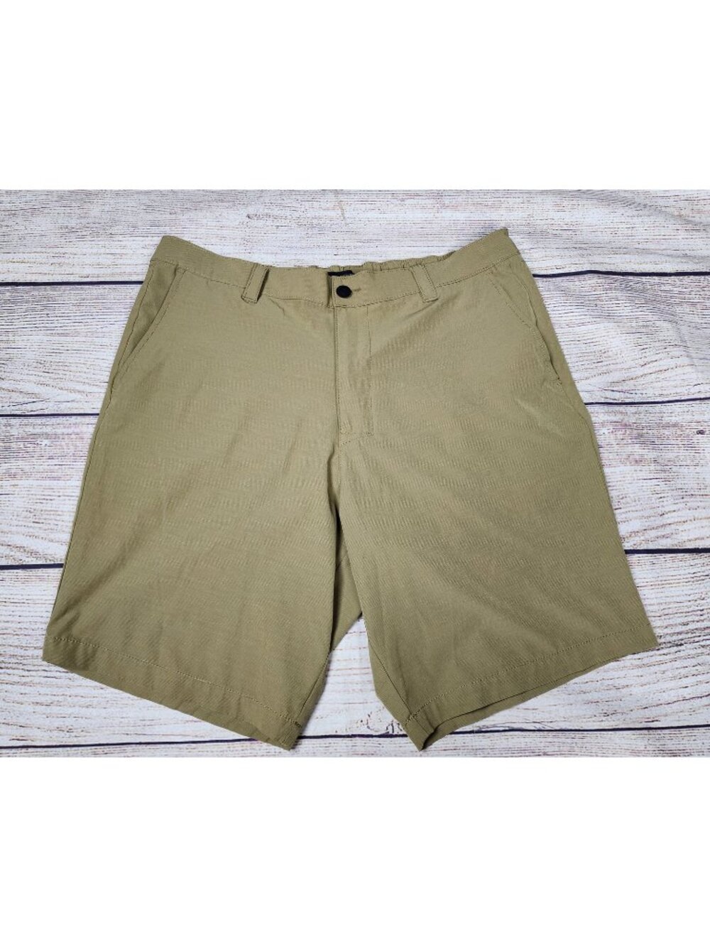 Banana Republic Beige Performance Shorts Mens 38 Flat Front Elastic Waist Chino